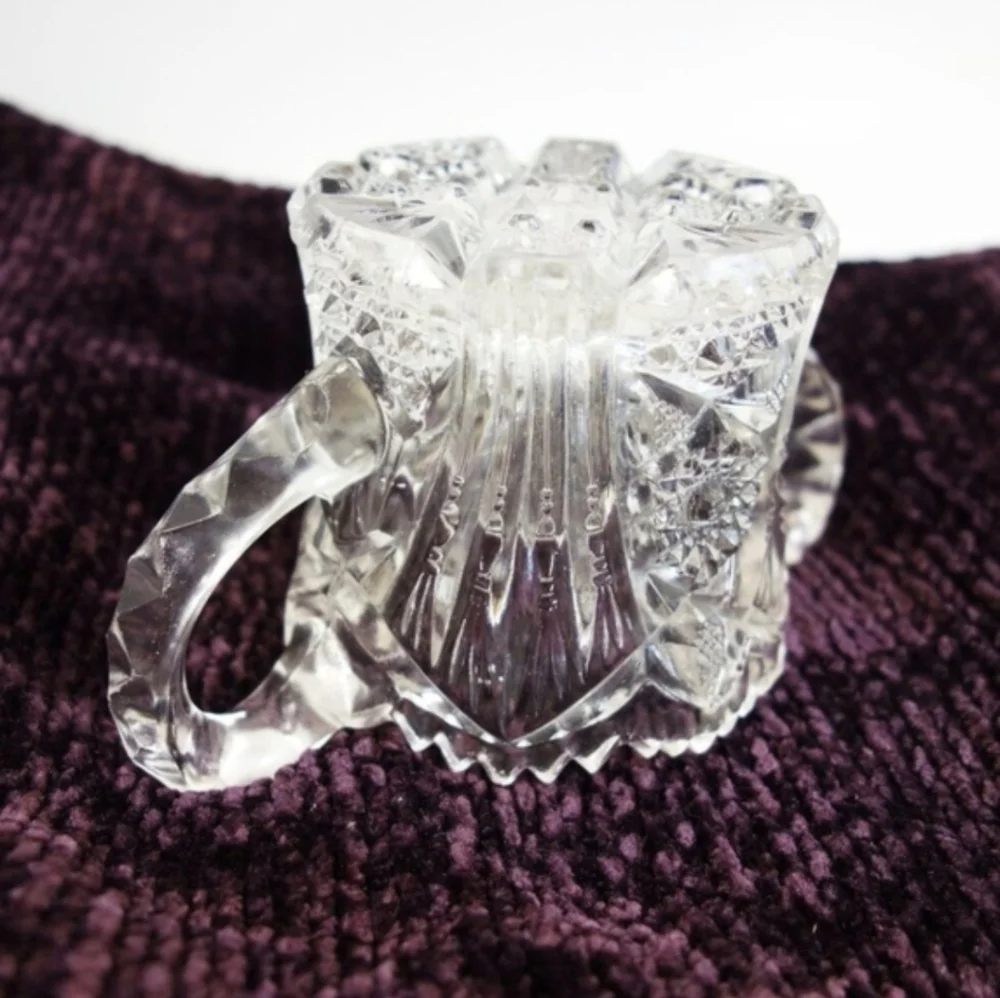 (ANTIQUE) Imperial Pressed Glass OPEN SUGAR BOWL